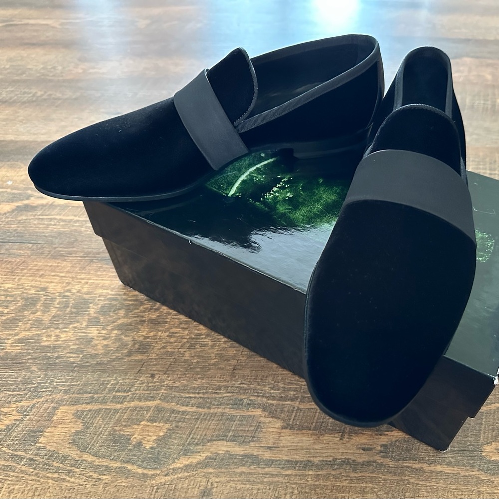 Magnanni Men's Jenaro Velvet Formal Loafers Size US 11 (Perfect Wedding Shoe!)